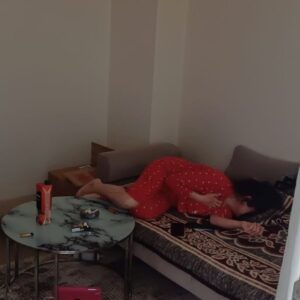 Birlikte yaşadığı kadına dehşeti yaşattı